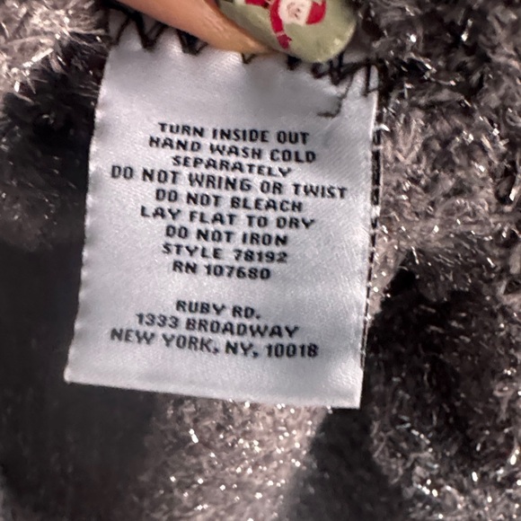 Ruby Rd. Textured Gray Sweater - Picture 3 of 3